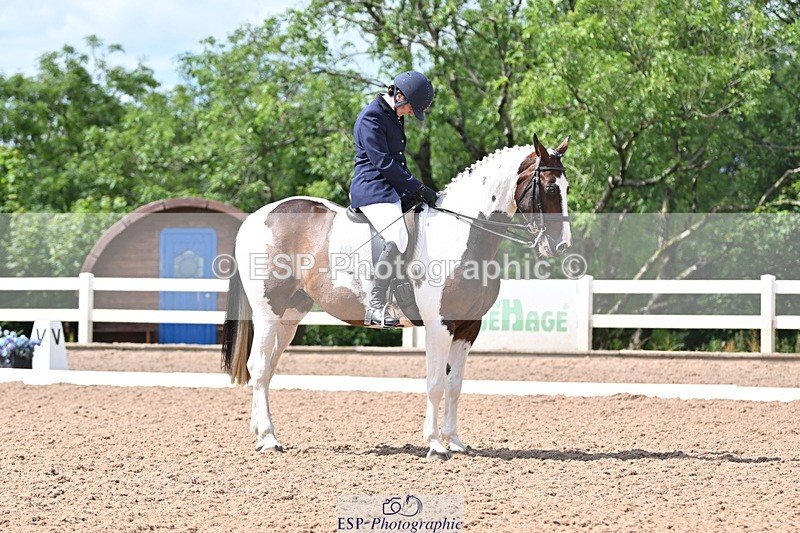 240622A-154610-12529 - Cls 35 BD Adv Medium 91