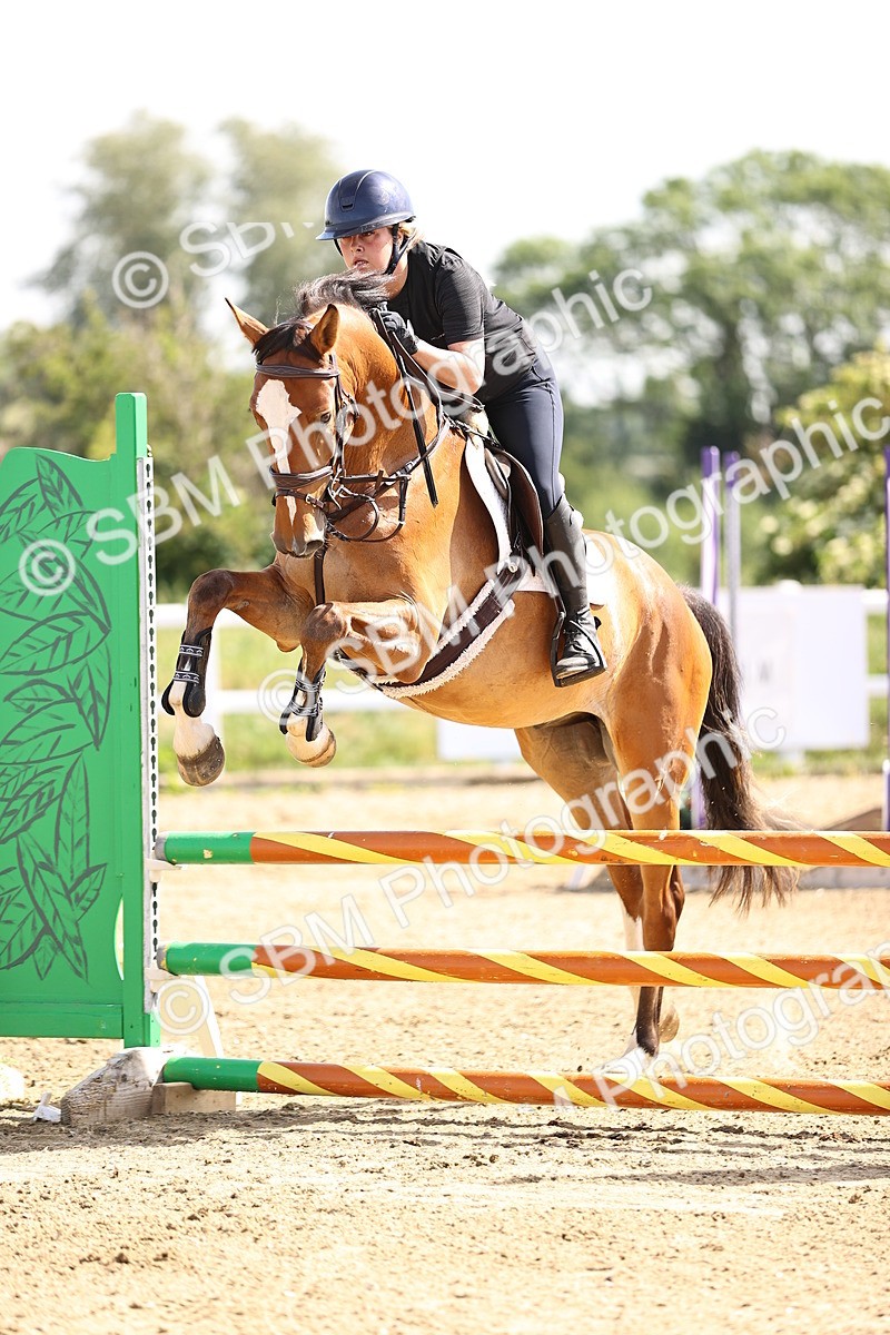 SBM_003607 - Class 8 - Clear Round