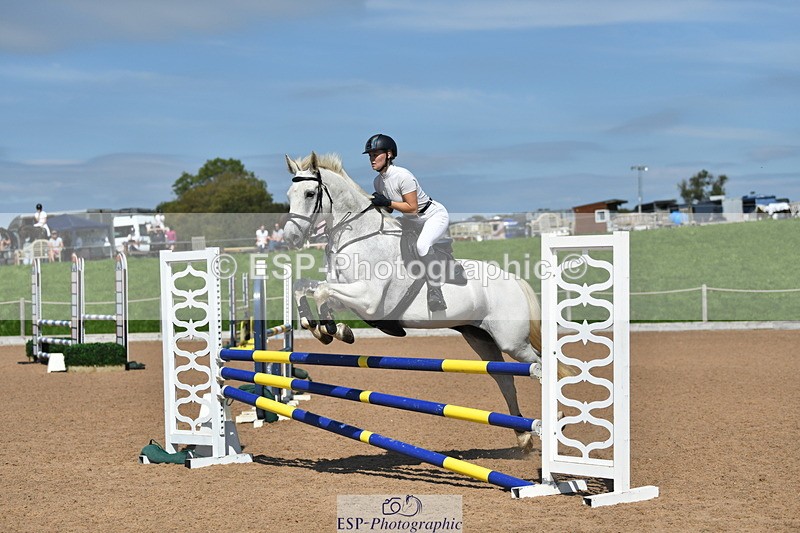 230903A-133300-04819 - Cls 15B U21 Intro 1m