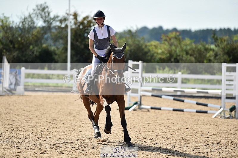 230903A-152704-05389 - Cls 21 Pony Foxhunter & 1.10m Open
