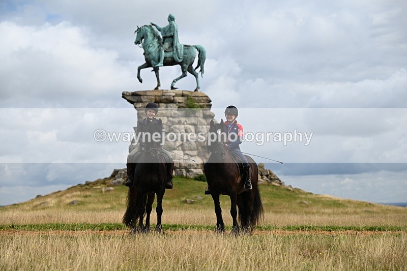 DSC_4105 - Time at Statue 09:50 to 11:09