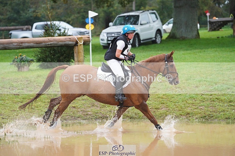 231021-110630-15396 - 656-DUNARD.RED.KNIGHT-Naomi.Watkins-SC+XC