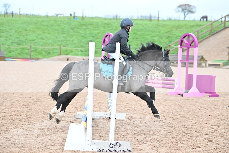 231203A-091134-00094 - Cls 11 Clear Round