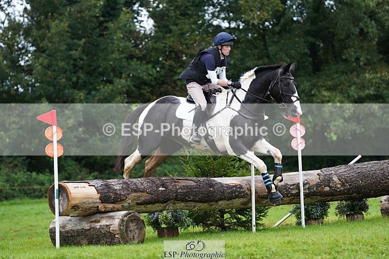 231021-124744-17031 - 409-COUSIN.JERRY-Beatrice.Southcombe-SC+XC