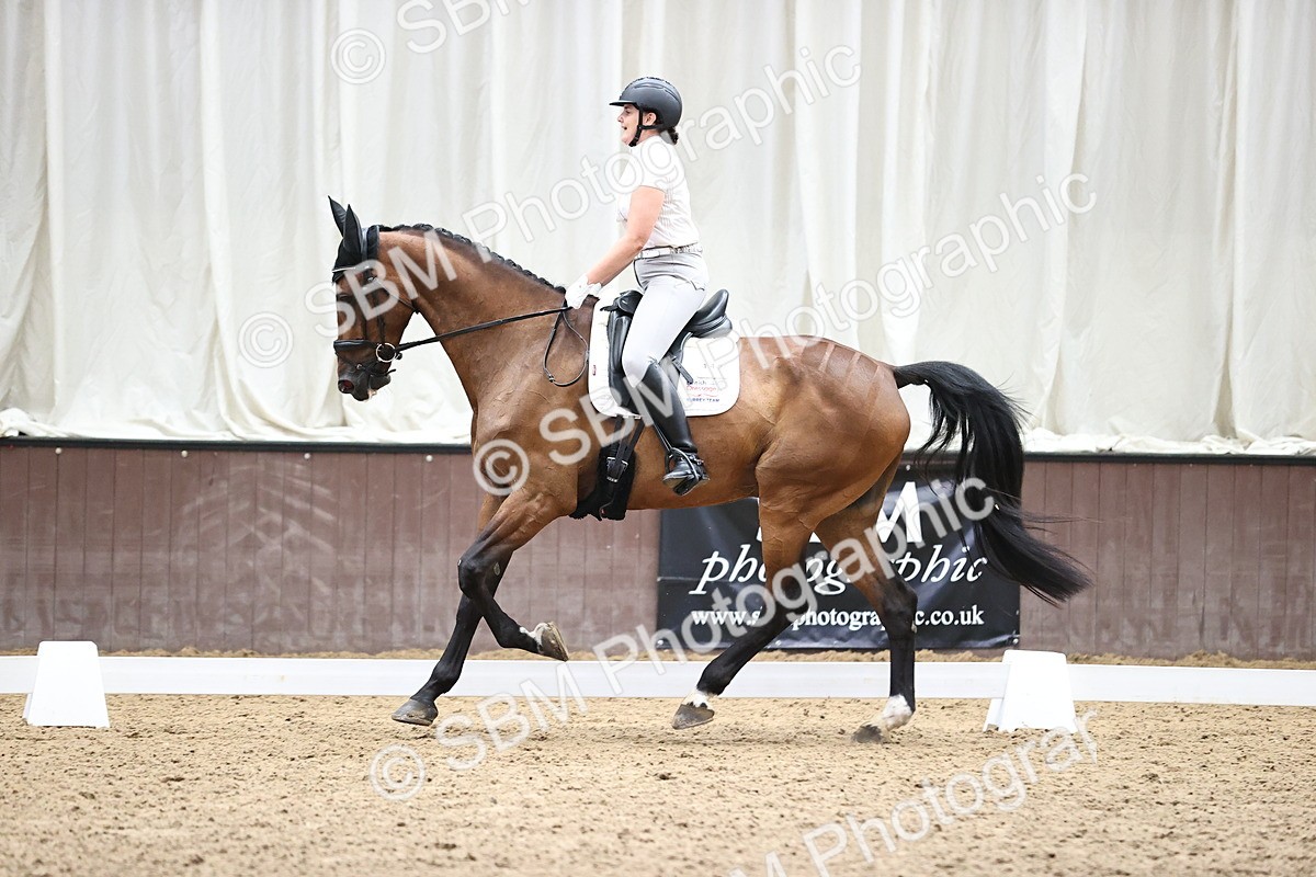 SBM_001386 - Novice 4 - 11.15-13.22