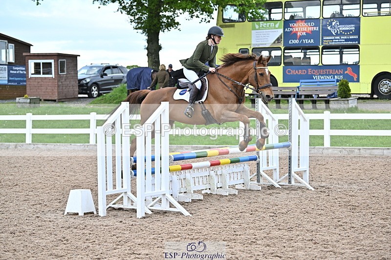 240514A-192811-00589 - 90cm