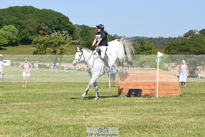 230527-104334-08712 - 261-COOLEY_NOW_OR_NEVER-Georgina_Herrling-XC