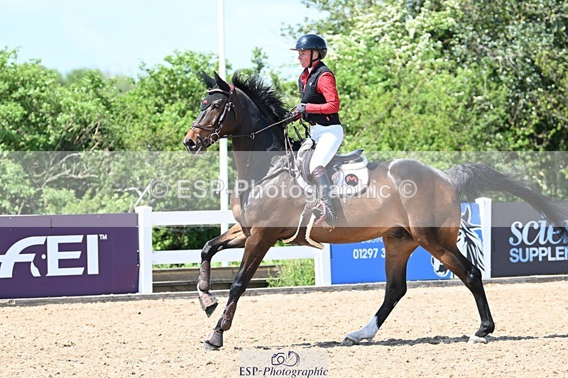 260507-123738-03380 - Cls 8 95cm Amateur Qualifier