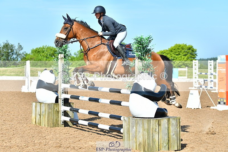 230527A-093717-03012 - Cls 13 Snr 1.05m + 1.10m Open