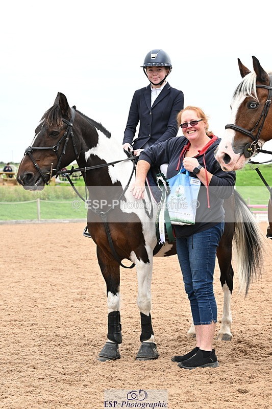 240907A-131923-01950 - Cls 3 Pony Medium Team 80cm & 90cm
