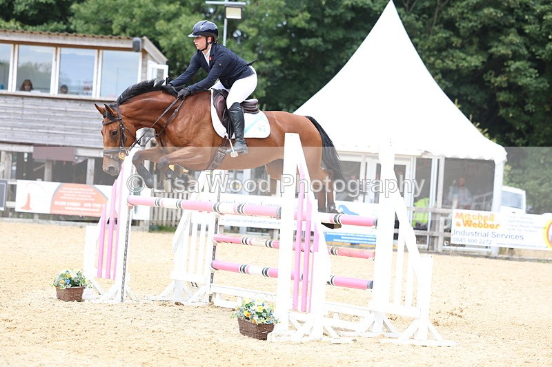 3E7A6314 - Class 8: Senior Newcomers/1.10m open