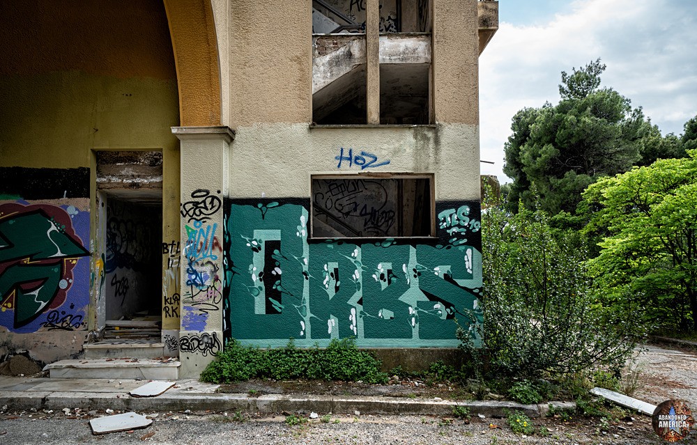  - ABANDONED GREECE