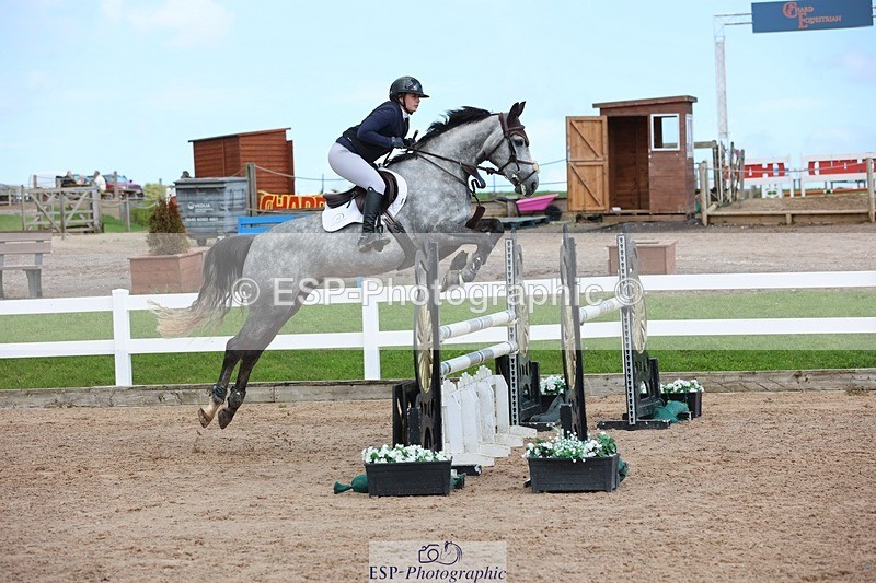 250913-150433-07442 - Cls 26 1.10m Amateur Quali