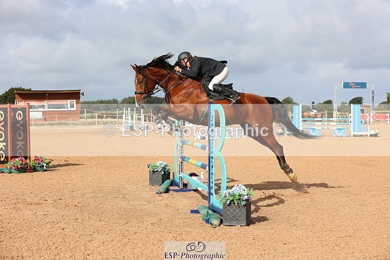 250911-104033-00692 - Cls 2 Snr Newcomers