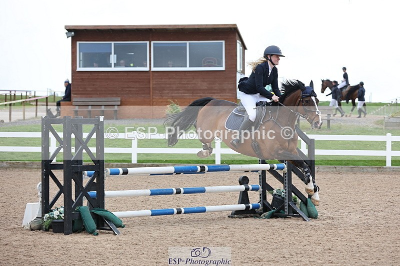 240406A-112853-03087 - Cls 20 British Novice and 90cm Open