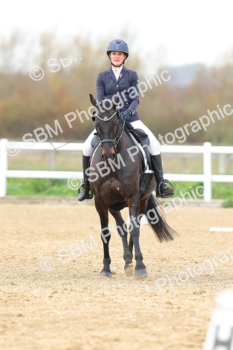 SBM_004064 - Class 9-8-11 - Elementary 1-Novice 4-Elementary 4