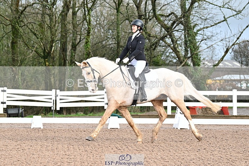 240218A-094350-04827 - 176-Kim.Walker-Dom.Perignon