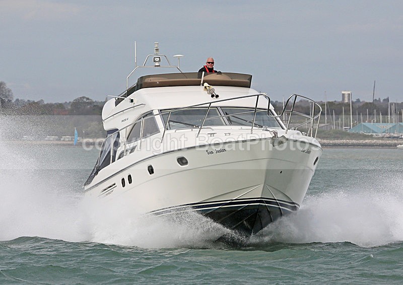 140412 SEA JESTER PRINCESS 40 WT7A4467 - Flybridge Cruisers