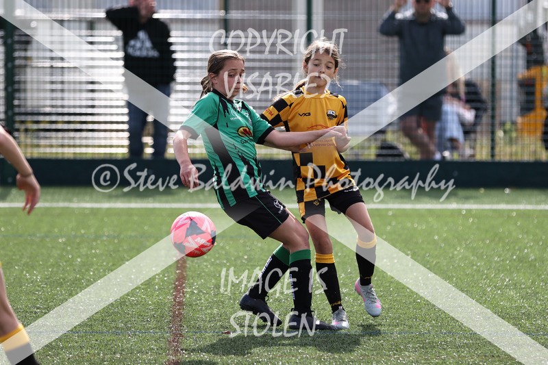 1DX30420 - Sun 14th U11 Girls