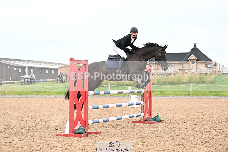 240828A-125758-00522 - Cls 3 Snr 1.05m Open