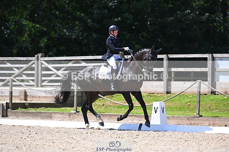 230811-122758-01287 - Cls 4 Adv Medium Silver