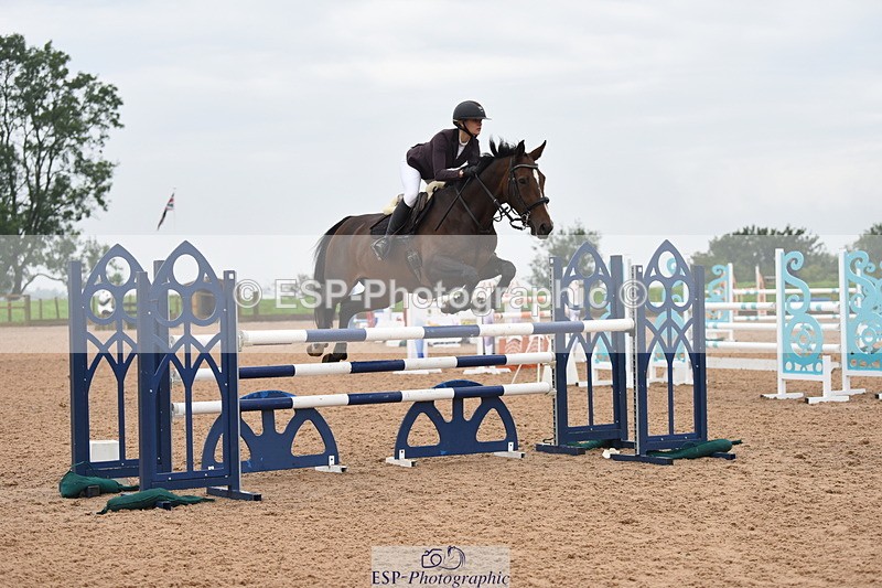 230916A-110356-03986 - Cls 14 Snr Foxhunter