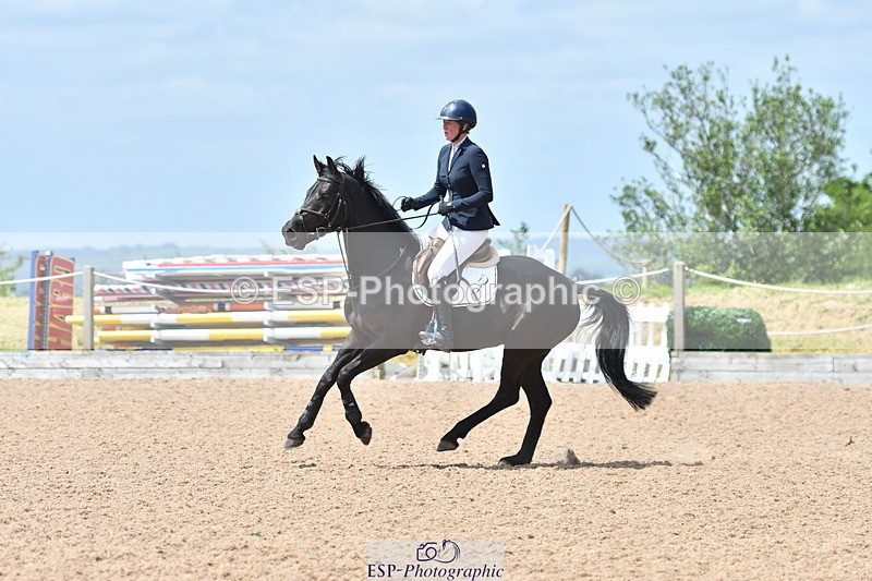 240609A-114549-04729 - Cls 17 Snr 1.05m Open