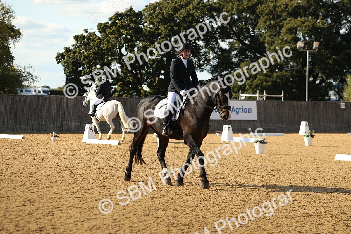 SBM_26908 - D17 - Grand Tour Championship - Novice 27