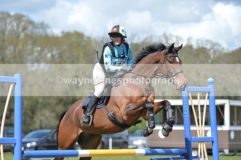 NGP_8641 - Rider numbers 114,101 to 106