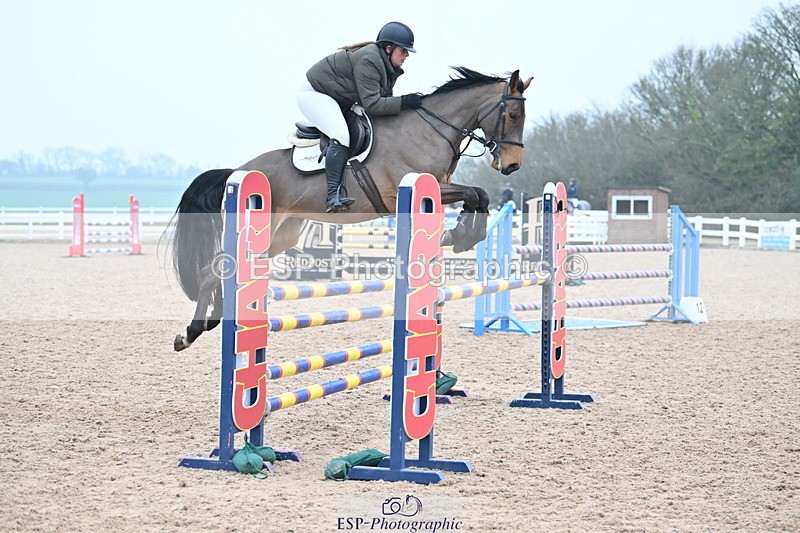 240113A-125508-02075 - Cls 12 Newcomers and 1.10m Open