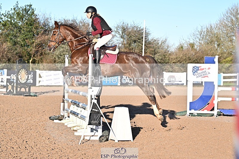 251203-100417-00061 - Cls 1 British Novice and 90cm Open