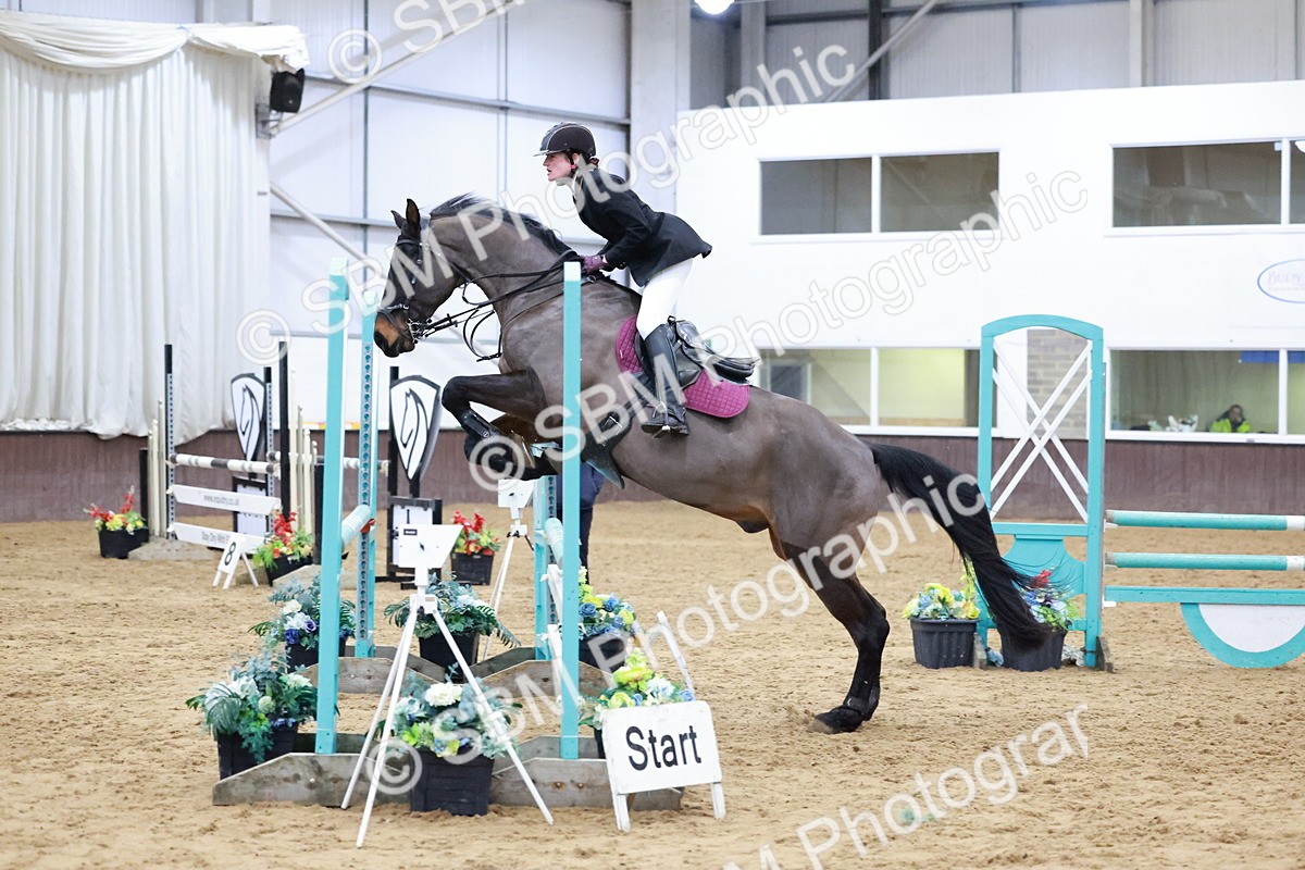 SBM_007669 - Class 24 - Nupafeed Supplements Senior Discovery/ 1m Open