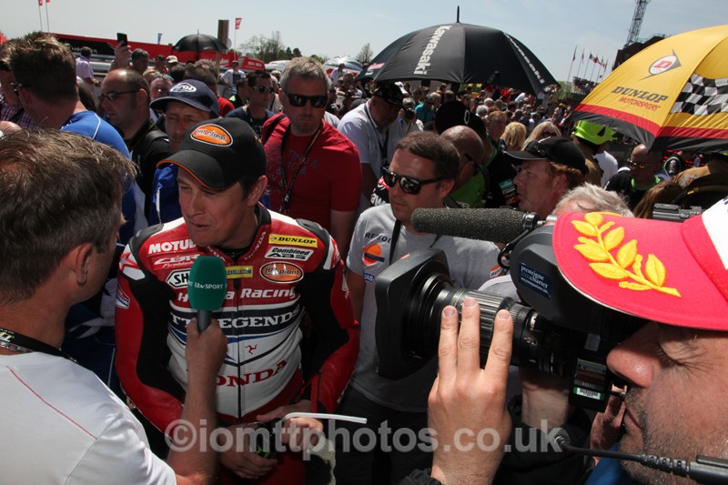 IMG_0473 - Senior TT - Start Line