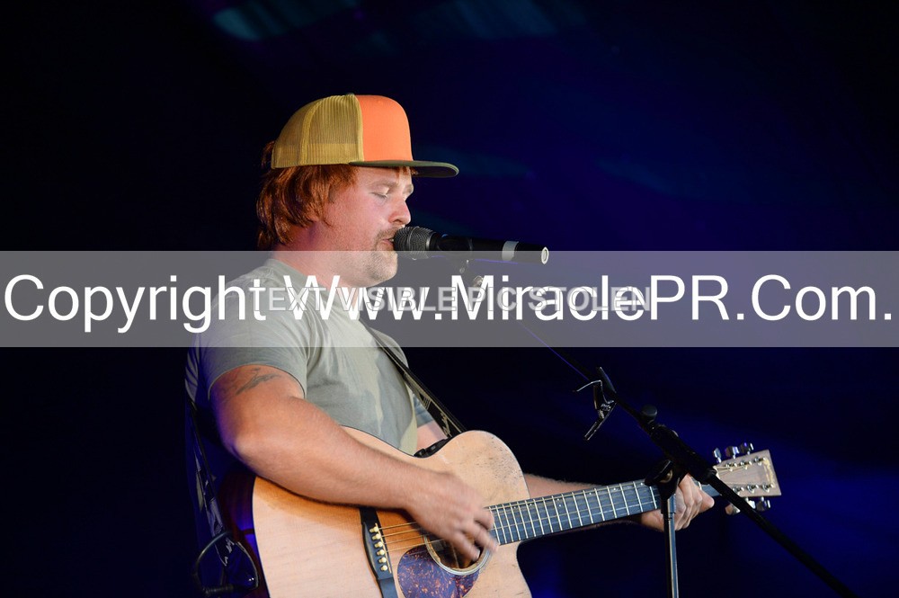 MSF_5477 - Sing it like Sheeran.