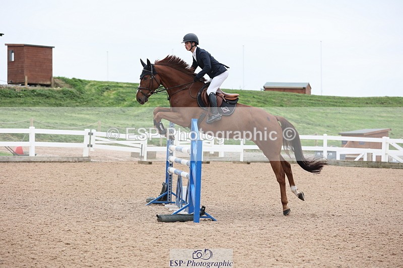 241101A-112110-01328 - FRI Cls 5 Newcomers and 1.10m Open