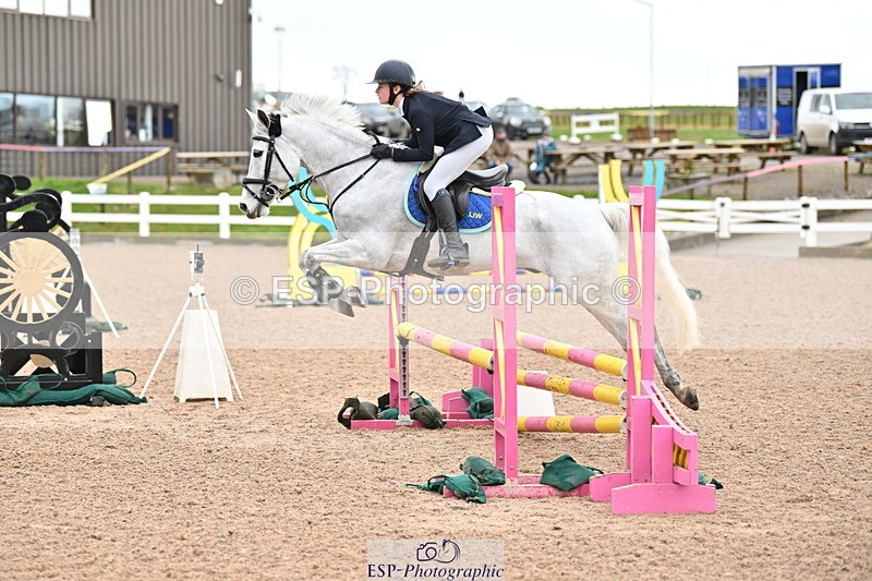 240310A-093539-01596 - Cls 1 Pony Intro 70cm