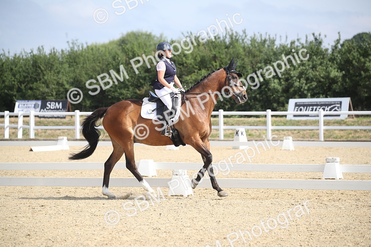 SBM_005940 - Novice 5 - 8.30.10.39