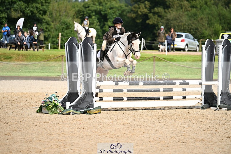 240824X-110446-25072 - 70cm Round 2 10.30 to 12.10