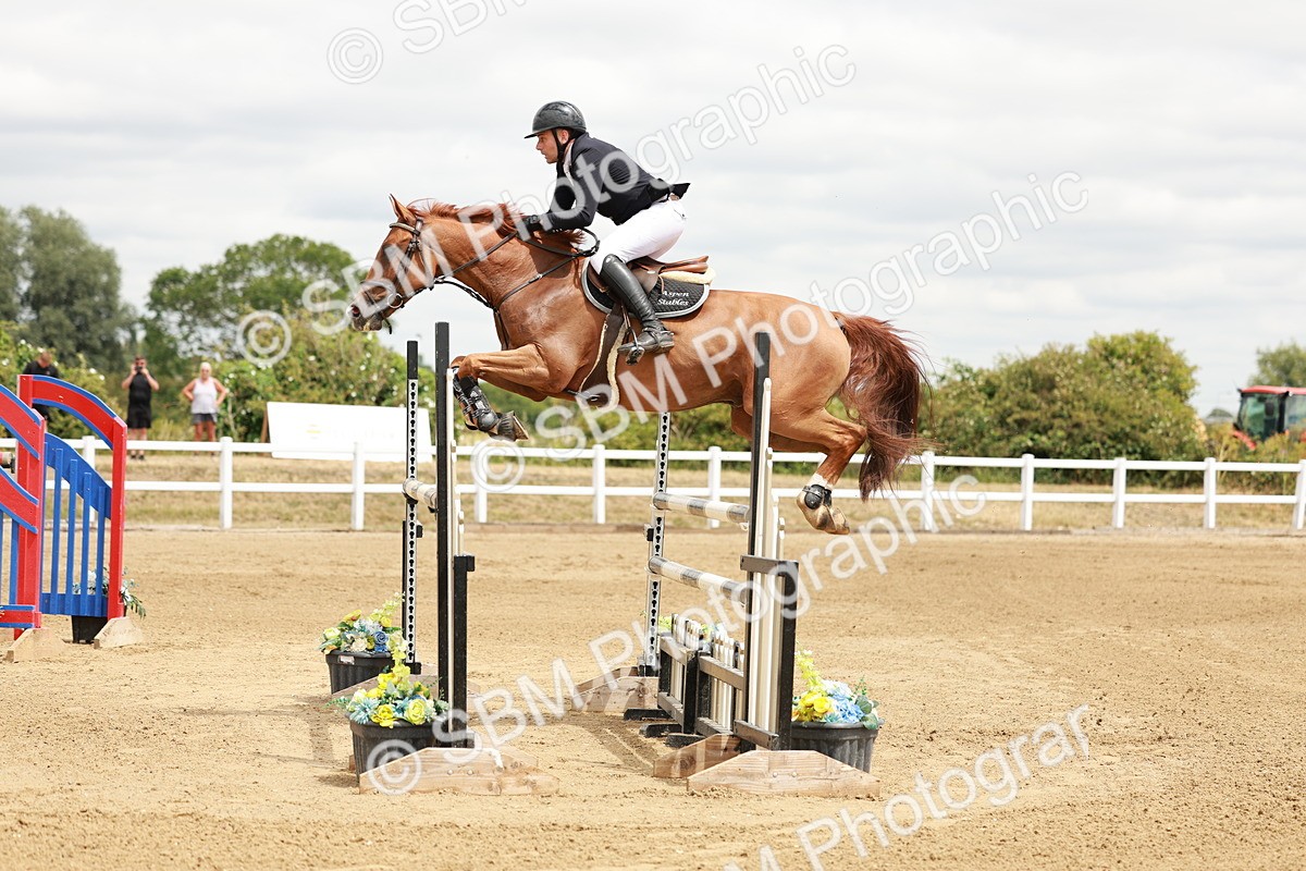 SBM_018334 - Class 21 - Senior Newcomers Championship 2d Rd