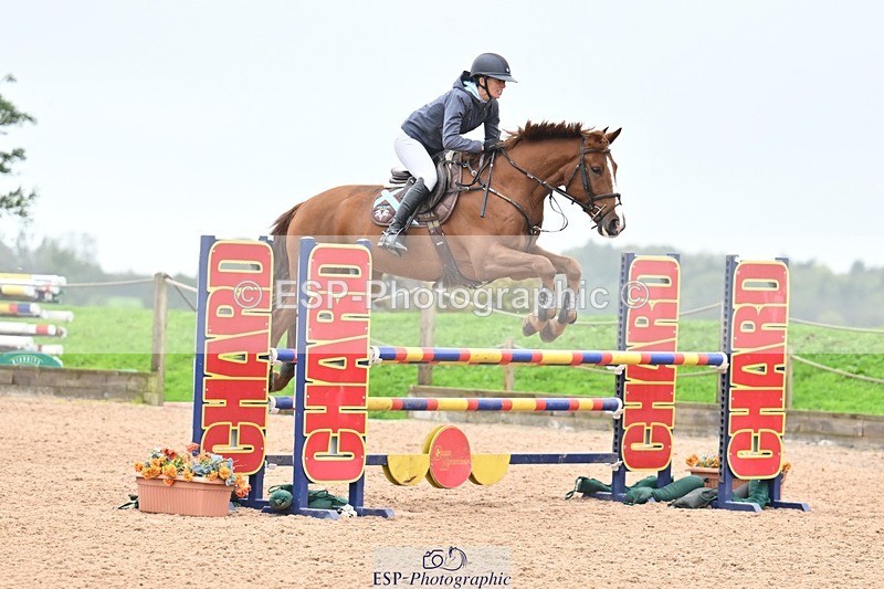 251003-115028-00576 - Cls 2 Newcomers and 1.10m