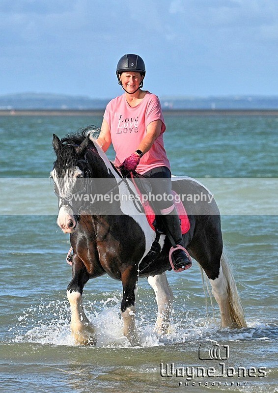 WJ7_3656_1 - Kellie & Churchill ... do Hayling Island 25-08-24