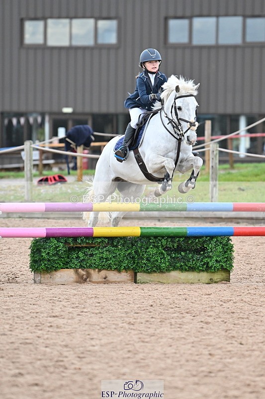 231203A-134459-01457 - Cls 23 Stepping Stones 128cm & 138cm