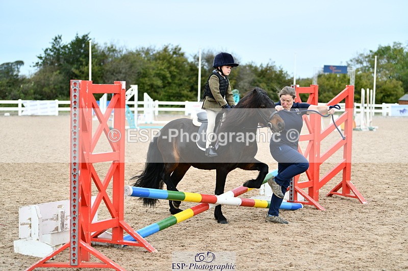 241013B-101616-00331 - Cls 2c 40cm Lead Rein