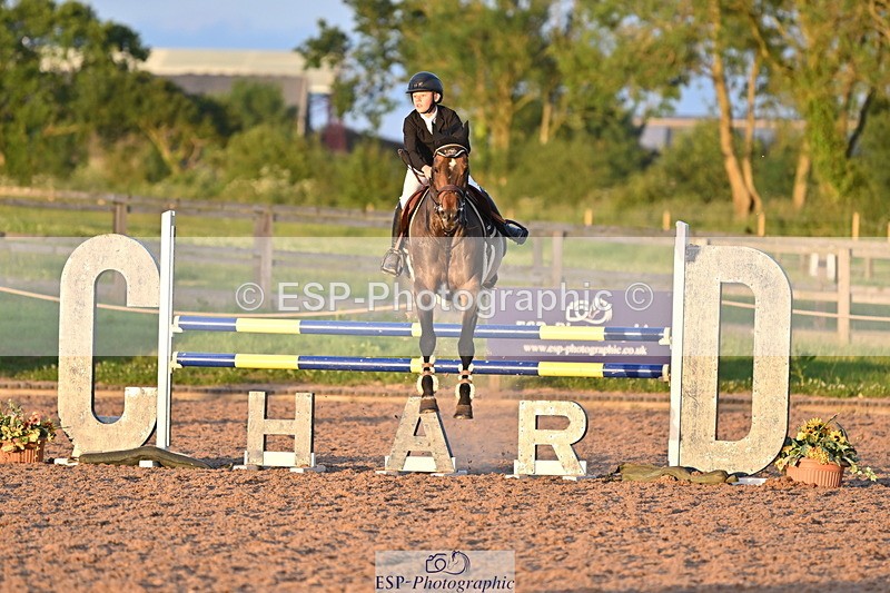 240628A-205710-02092 - Cls 8 Children on Horses 1.05m