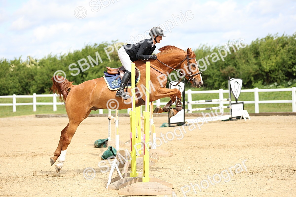 SBM_000422 - Class 2 - Senior British Novice - 90cm
