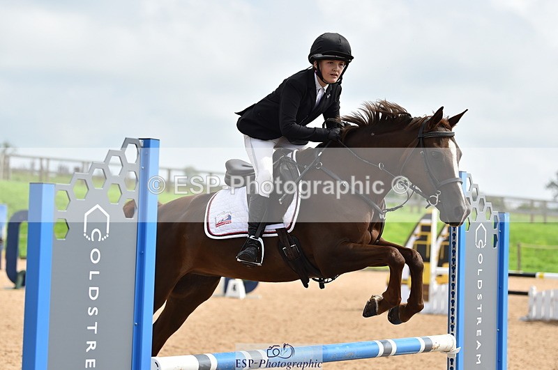 230902A-124516-01198 - Cls 3A Pony Medium 80cm