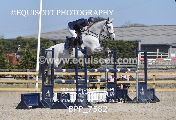 BPP_7582 - CLASS 6  Senior Foxhunter/ 1.20m Open