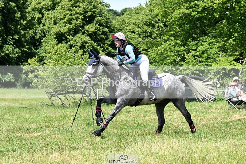 240629X-124237-2679 - 085-Harriet_Hunter-BANNAGH_LUX