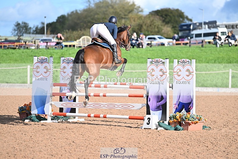 231014A-103244-04131 - Cls 18 Newcomers & 1.10m Open