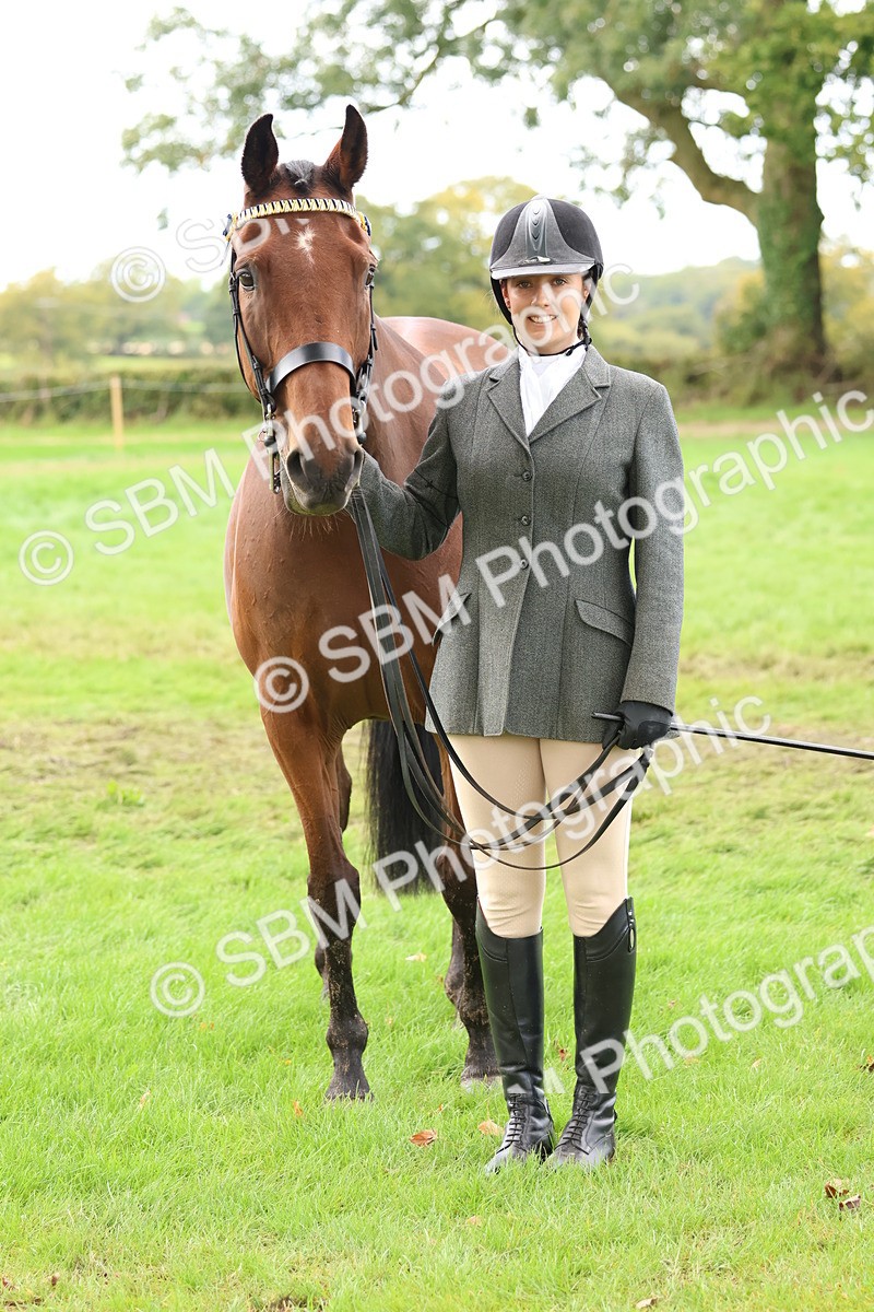 SBM_40779 - S25 -  Veteran In Hand